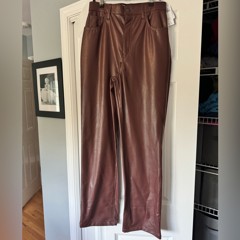 Abercrombie The 90’s Straight Ultra High Rise Leather Pants
